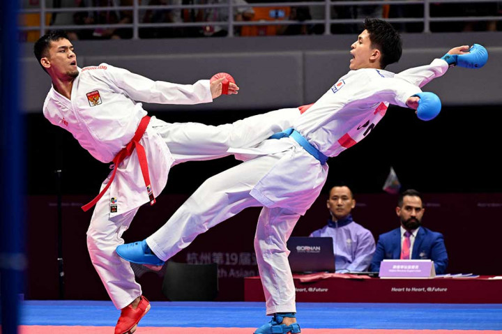 Dalam perjalanannya menuju raihan medali perunggu, Joshua mengawalinya dengan menaklukkan karateka Kuwait Omar Aljenai dengan skor 6-3 pada putaran 16 besar.