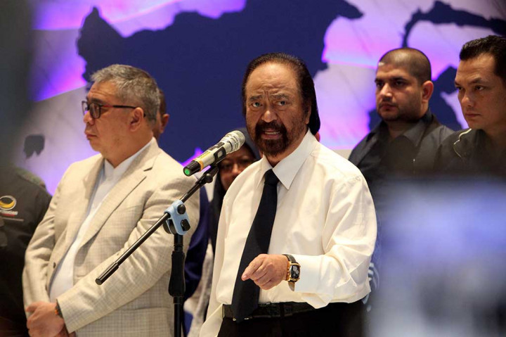 Selain itu, dia juga mengajak semua pihak untuk menghormati prinsip asas praduga tak bersalah atau presumption of innocence. 