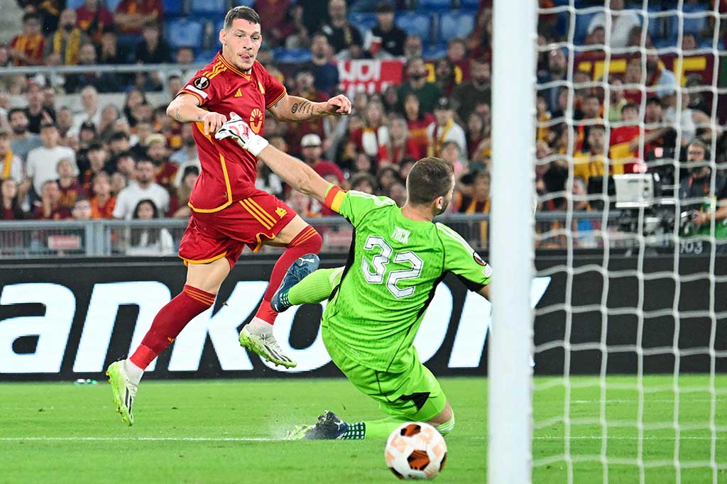 I Giallorossi menggandakan keunggulan pada menit ke-46 setelah sundulan pemain yang baru masuk, Lorenzo Pellegrini menemui Andrea Belotti yang berdiri kosong. Mantan striker Torino itu tak menyia-nyiakan kesempatan untuk membawa Roma unggul 2-0.