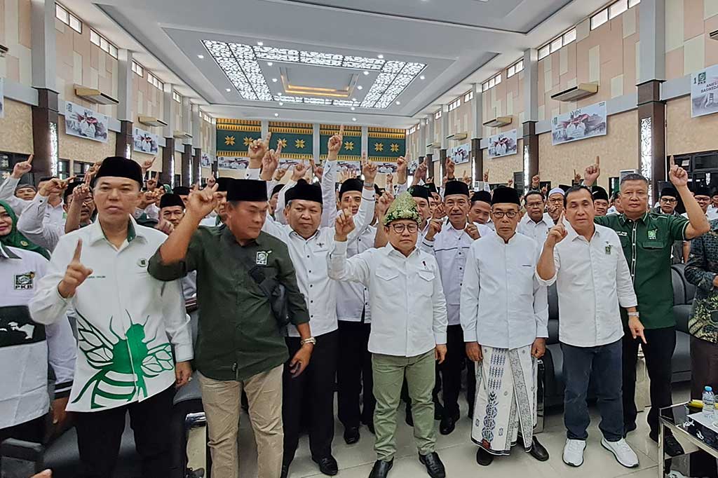 Juga pendekatan dari kaum muda yang menjadi potensi pemilih terbesar di Pemilu 2024 bisa bergerak sendiri secara swadaya untuk kemenangan AMIN. 