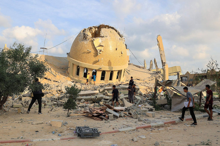 Sejak Sabtu, Hamas mengaku telah meluncurkan ribuan roket ke wilayah Israel dan juga menangkap sejumlah warga Israel.