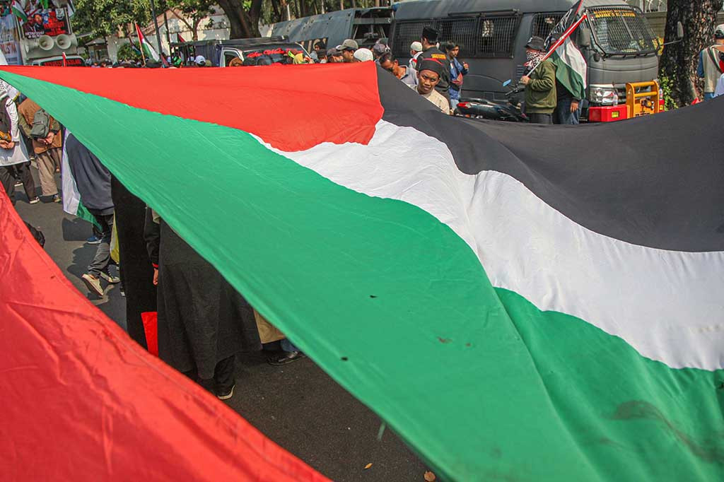 Sucipto mengatakan Tim Negosiator Polwan diturunkan untuk melayani para massa wanita yang mengikuti aksi. Sedangkan untuk penutupan jalan akan dilakukan secara situasional.