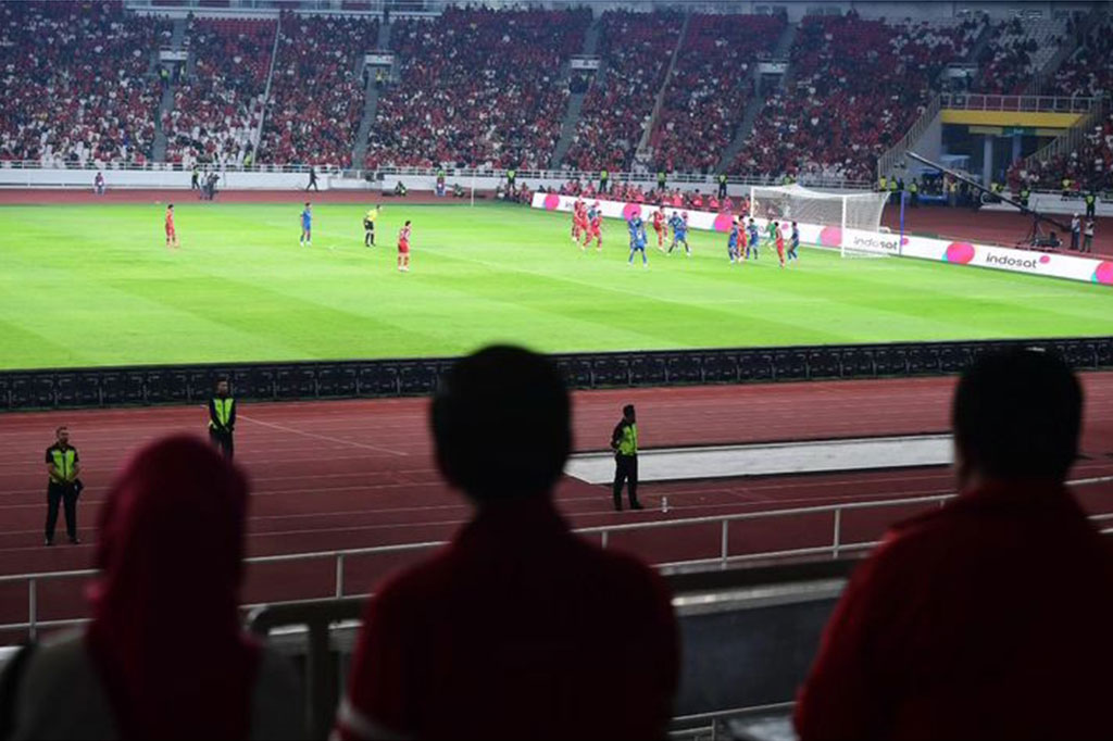 Dalam pertandingan tersebut, tim Merah Putih berhasil mencetak gol pertama melalui Dimas Drajad pada menit ke-7. Indonesia menggandakan keunggulan pada menit ke-11 setelah tendangan sudut Saddil Ramdani dituntaskan dengan baik oleh Rizky Ridho.