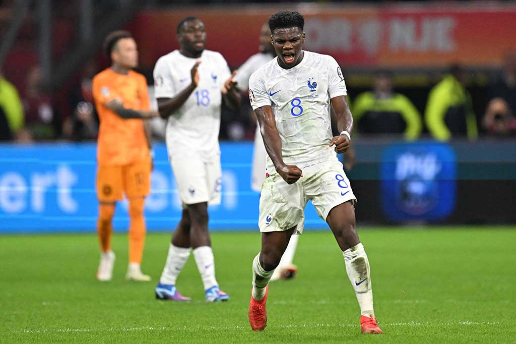Kini Prancis menduduki peringkat kedua klasemen sementara Grup B Kualifikasi Euro 2024 dengan torehan 18 poin dari enam pertandingan, sementara itu Belanda harus turun ke urutan ketiga dengan sembilan dari lima laga, karena di waktu yang sama Yunani mampu mengalahkan Irlandia dengan skor 2-0.