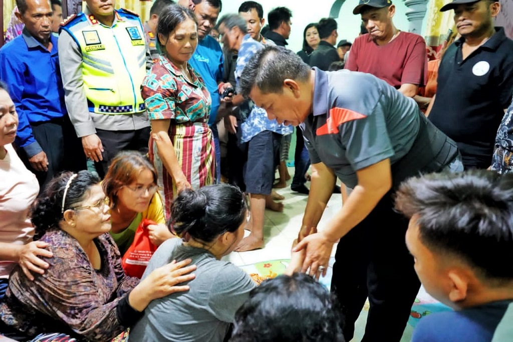 Radiapoh memastikan Pemkab Simalungun akan segera melakukan upaya untuk mengevakuasi korban yang tertimbun.