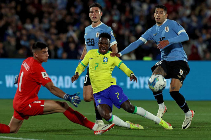 Pada sisa waktu pertandingan, Brasil terus berupaya untuk setidaknya memperkecil ketertinggalan, namun hingga laga usai skor 2-0 untuk kemenangan Uruguay tetap bertahan.
