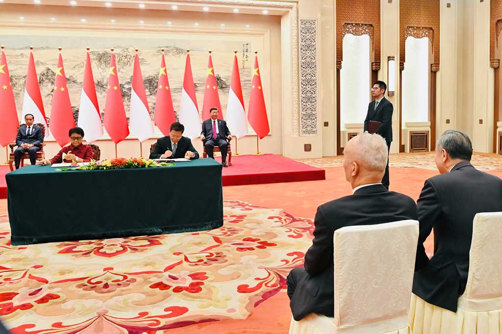 “Momentum baik ini harus kita manfaatkan untuk makin memperkokoh kerja sama bilateral serta tingkatkan kolaborasi dan kerja sama yang konkret bagi kawasan maupun bagi dunia,” ujar Jokowi. 