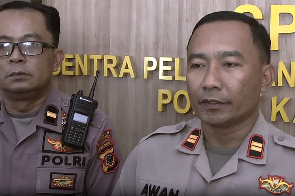 Kapolsek Kadudampit Iptu Awan Kurniawan mengatakan, dari hasil penyelidikan awalnya ada seseorang asal Cirebon yang menyewa sebuah villa yang rencananya selama dua hari. 