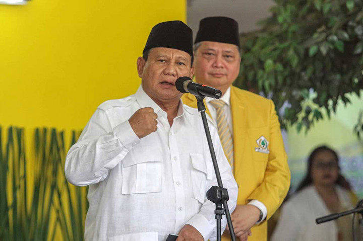 Ketua Umum Partai Gerindra Prabowo Subianto menegaskan bahwa Partai Golkar merupakan pembela Pancasila di saat terancam.