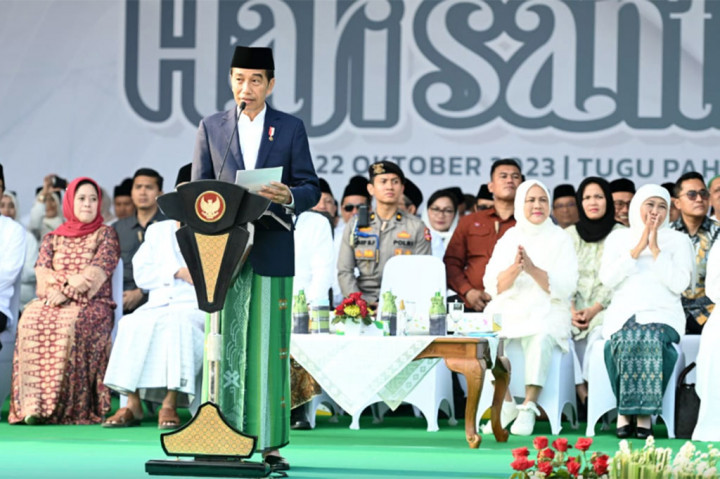 Jokowi menjelaskan bahwa saat ini krisis ekonomi, pangan, dan energi berpotensi mengadang dunia yang disebabkan perang di sejumlah negara. Setelah perang Ukraina dan Rusia, kini dunia dihadapkan pada tantangan geopolitik yang dapat berimbas ke ekonomi karena perang Palestina dan Israel. 