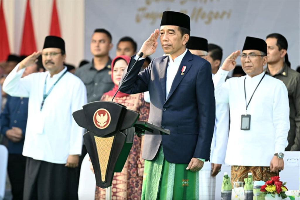 Penentuan Hari Santri, kata Jokowi, merujuk pada seruan jihad dari KH Hasyim Ashari sebagai Rais Akbar PBNU pada 22 Oktober 1945. KH Hasyim Ashari dalam seruan jihadnya menyampaikan bahwa melawan penjajah itu wajib, melawan penjajah itu fardu ain, dan tewas meninggal berperang melawan musuh itu hukumnya mati syahid. Hal itu diterjemahkan oleh para santri untuk berjuang bagi kepentingan bangsa, negara, dan umat.