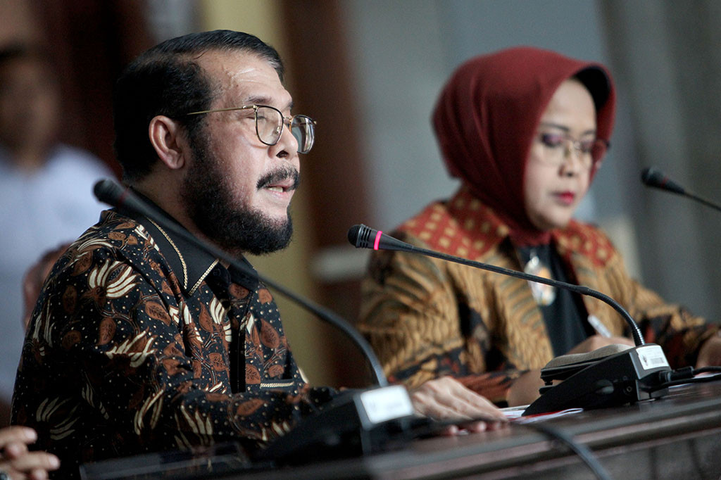 Hakim Mahkamah Konstitusi (MK) Enny Nurbaningsih mengatakan bahwa para hakim MK telah menggelar rapat permusyawaratan hakim untuk menyegerakan pembentukan Majelis Kehormatan Mahkamah Konstitusi (MKMK).