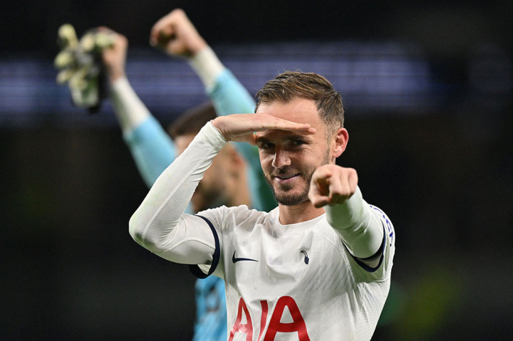 Kini Tottenham Hotspur kokoh di peringkat pertama dengan 23 poin dari sembilan pertandingan, terpaut dua poin atas Manchester City dan Arsenal yang menempati posisi dua dan tiga. Sementara itu, Fulham masih tertahan di peringkat 13  dengan 11 poin dari sembilan pertandingan.