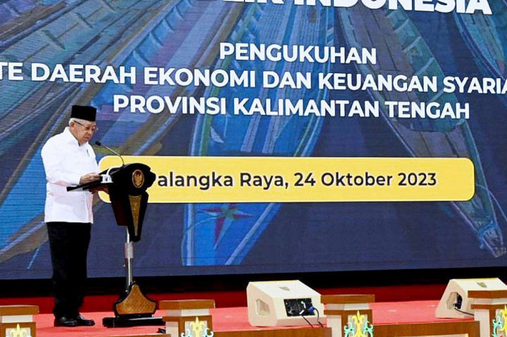 Masyarakat Kalimantan Tengah memiliki falsafah 'Isen Mulang' yang artinya pantang menyerah. Untuk itu saat menghadiri pengukuhan Komite Daerah Ekonomi dan Keuangan Syariah (KDEKS) Provinsi Kalimantan Tengah, Wapres Ma'ruf Amin meminta falsafah tersebut menjadi penyemangat dalam pengembangan ekonomi syariah.