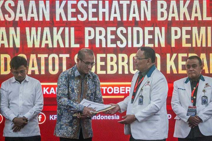 Ketua Komisi Pemilihan Umum (KPU) Hasyim Asy'ari menyebut hasil tes kesehatan tiga bakal pasangan calon (paslon) presiden dan wakil presiden menunjukkan mereka semua mampu menjalani tugas sebagai presiden dan wakil presiden.