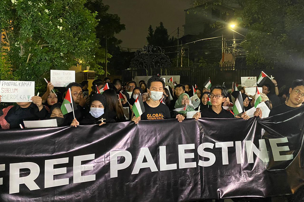Founder FPCI Dino Patti Djalal mengatakan, kegiatan ini mereka lakukan untuk berdiri di atas solidaritas dengan warga Palestina.