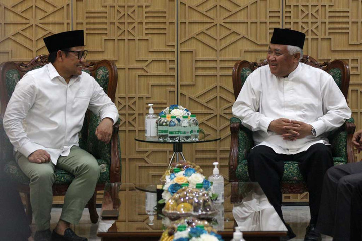 Din menekankan jam terbang atau pengalaman bagi seorang pemimpin sangat penting. Ia menilai pasangan Anies Baswedan-Muhaimin Iskandar mampu mewakili kalangan muda yang ideal. 