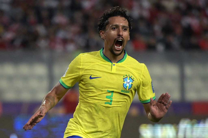 Tidak seperti tiga pemain Brasil yang membela negaranya di Piala Dunia U-17 2009, Marquinhos menjadi skuad Brasil yang tampil lebih baik di Piala Dunia U-17 edisi 2011. Bermain di jantung lini bertahan, Marquinhos membawa Brasil mencapai finis sebagai peringkat empat setelah dikalahkan Jerman dengan skor 3-4.