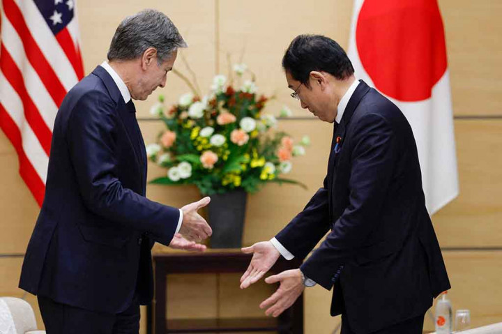 Prancis adalah satu-satunya anggota G7 yang memberikan suara mendukung resolusi Majelis Umum PBB bulan lalu yang mengupayakan gencatan senjata kemanusiaan segera.