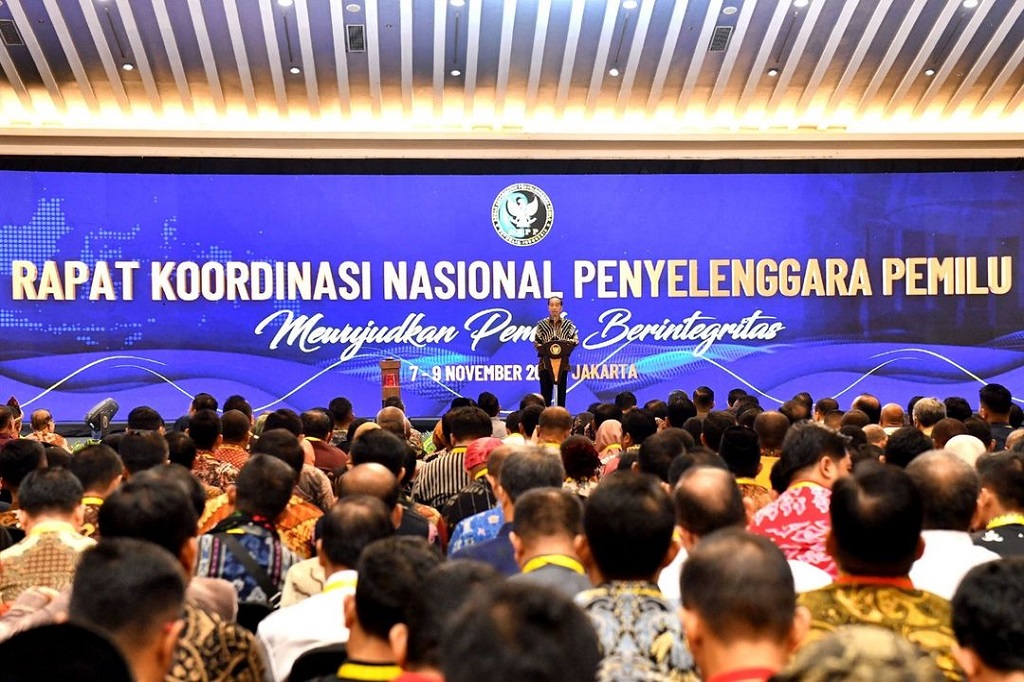 Presiden Joko Widodo membantah bahwa pemilu di Indonesia mudah untuk diintervensi atau mendapat campur tangan dari pihak lain.