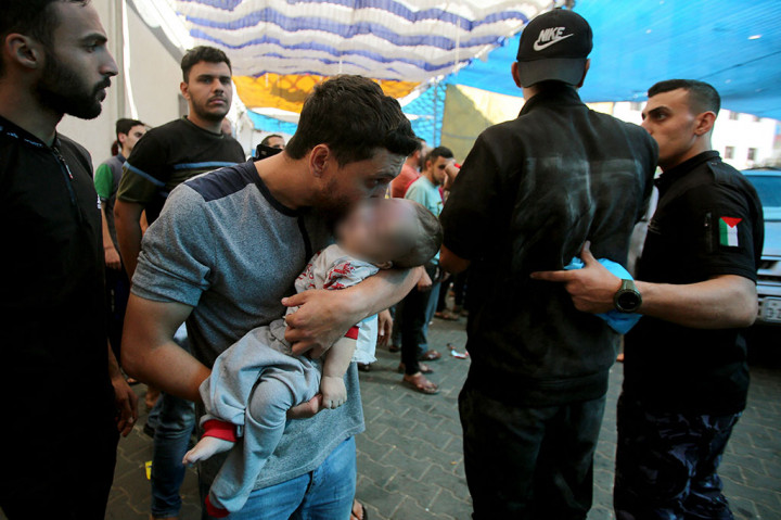 Organisasi Kesehatan Dunia (WHO) pada Selasa, 7 November 2023 waktu setempat mengatakan bahwa sekitar 160 anak tewas setiap harinya di Gaza, di mana serangan Israel telah mencapai waktu satu bulan.