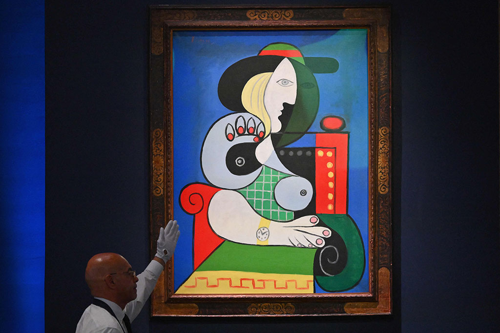 mahakarya Pablo Picasso, 'Woman with a Watch (Femme á La Montre)', dijual pada lelang Rabu, 8 November 2023 malam seharga USD139,3 juta (setara Rp2,2 triliun)