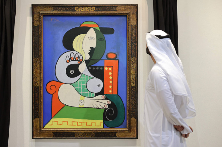Walter bertemu Picasso di Paris pada tahun 1927, ketika orang Spanyol itu masih menikah dengan penari balet Rusia-Ukraina Olga Khokhlova, dan ketika Walter berusia 17 tahun.