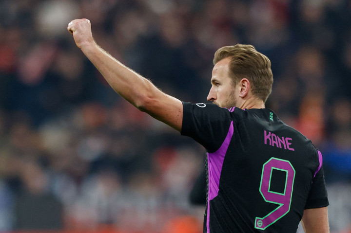 Kemenangan ini membuat Bayern Muenchen memimpin klasemen sementara Grup A Liga Champions dengan 12 poin dari empat pertandingan dan tidak mungkin terkejar oleh pesaing lainnya.