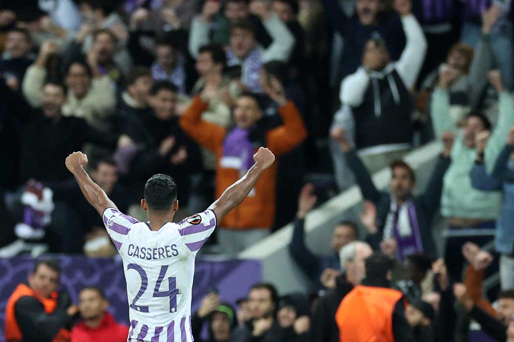 Toulouse kini berada di peringkat kedua dengan mengumpulkan tujuh poin, tertinggal dua poin dari klub Liga Premier tersebut dan unggul tiga poin dari tim peringkat ketiga St Gilloise di Grup E.
