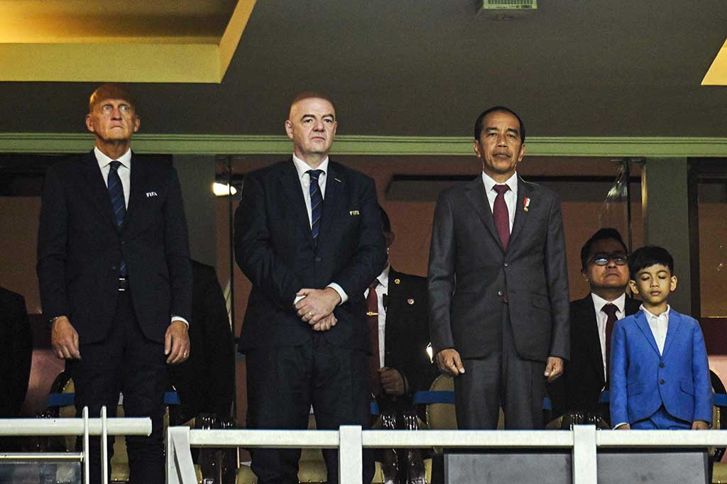 Seremoni tersebut dihadiri oleh Presiden Joko Widodo beserta Ibu Iriana, Presiden FIFA Gianni Infantino dan Ketua Umum Persatuan Sepak Bola Indonesia (PSSI) Erick Thohir.