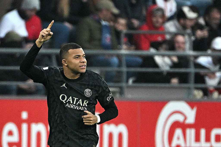 Mbappe kini merupakan pencetak gol terbanyak Liga Prancis dengan 13 gol dari 11 penampilan musim ini. Kapten timnas Prancis itu juga telah mengemas dua gol di kompetisi Eropa.