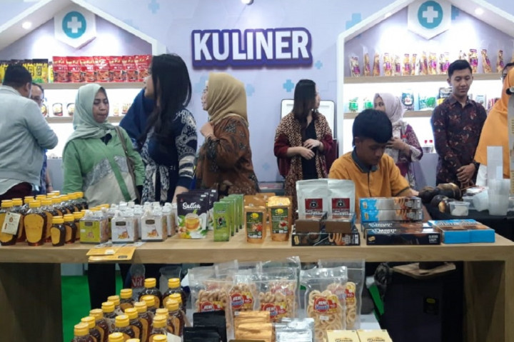 Sementara dari sisi frekuensi transaksi Bazar UMKM untuk Indonesia periode Januari sampai Oktober 2023 tercatat ada 11.988 frekuensi dengan transaksi Rp9,8 miliar dari 1.083 UMKM.