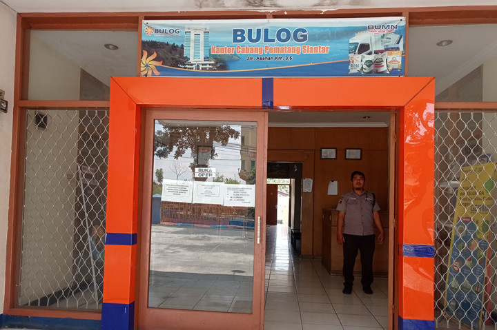 Memastikan stok bahan pangan aman sekaligus untuk mengantisipasi kenaikan harga bahan pangan menjelang libur Natal dan Tahun (Nataru), Pemerintah Kota (Pemko) Pematang Siantar melalui Dinas Koperasi UKM dan Perdagangan akan kembali menggelar pasar murah.