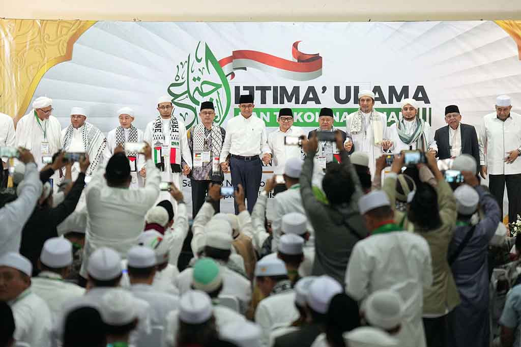 Hadir diantaranya tokoh nasional Muhyidin Junaedi yang juga penanggung jawab Ijtima Ulama 2023, Habib Muhammad Al Athos, KH Muhammad Abdul Syukur selaku pembina Az Zikra. 