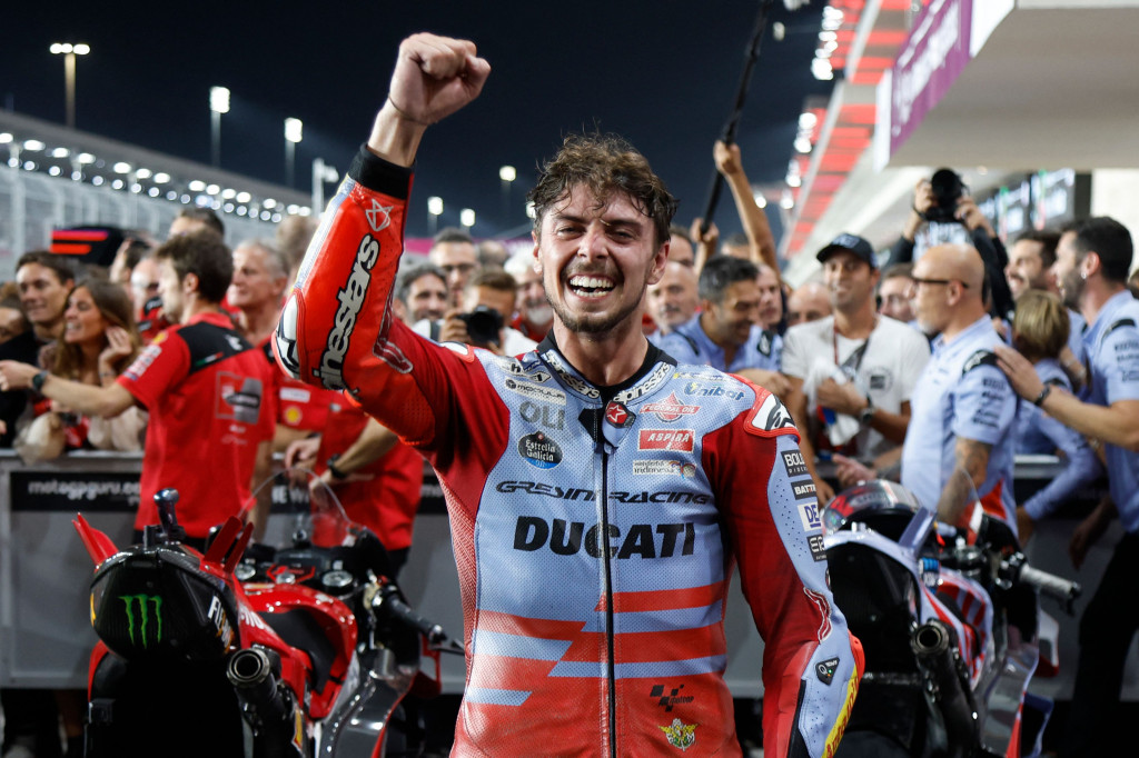 Luca Marini berada di urutan ketiga dengan VR46 Ducati.