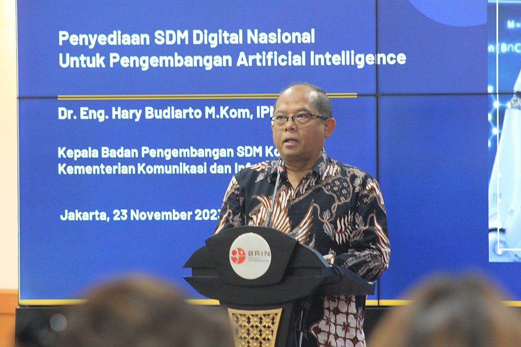 Disamping itu, Kepala Pengembangan SDM Kemenkominfo, Hary Budiarto menyebut, pihaknya kian mengoptimalkan berbagai program, salah satunya pembentukan kelompok kerja kecerdasan buatan yang dipimpin oleh Menteri Komunikasi dan Informatika, Budi Arie Setiadi.