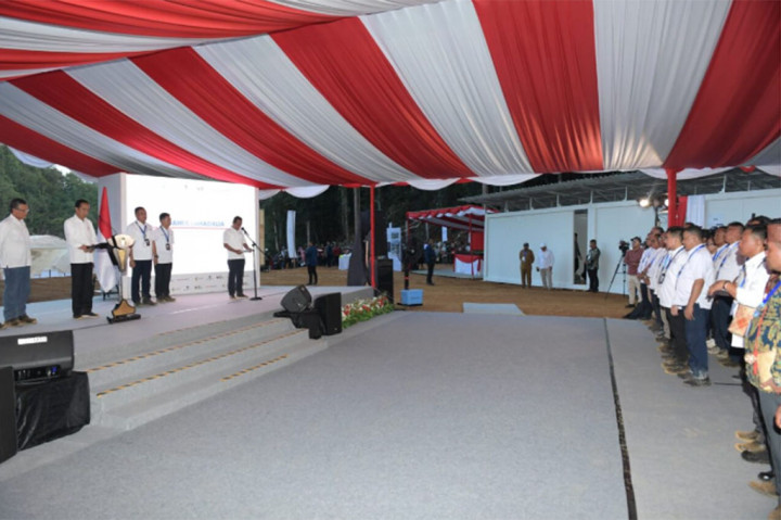 Selain untuk memenuhi kebutuhan pupuk di wilayah Papua serta menyuplai pupuk untuk lumbung pangan yang telah direncanakan, PSN Kawasan Industri Pupuk Fakfak ini juga dinilai dapat menopang kebutuhan pupuk di wilayah timur Indonesia seperti Maluku dan Maluku Utara. “Kemudian juga sebagian bisa diekspor karena lebih dekat ke Australia, karena Australia juga impor sebagian dari kita dan sebagian dari negara lain,” sambungnya.