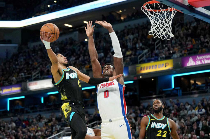 Tyrese Haliburton menjadi pencetak poin tertinggi sekaligus dwiganda dengan 26 angka dan 10 assist, diikuti Myles Turner yang mencatat double-double 23 poin dan 10 rebound.