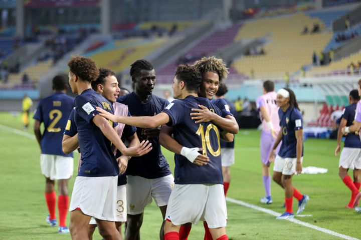 Gol tunggal Ismael Bouneb membawa timnas Prancis U-17 menang tipis 1-0 atas Uzbekistan pada perempat final Piala Dunia U-17 di Stadion Manahan, Solo, Sabtu, 25 November 2023. Kemenangan tersebut membawa Prancis ke babak semifinal.