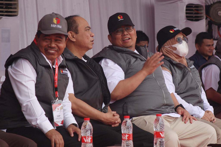 Ia mengatakan bahwa dalam dunia media sosial semua informasi cepat tersebar ke masyarakat, sehingga berpotensi menimbulkan misinformasi dan disinformasi.