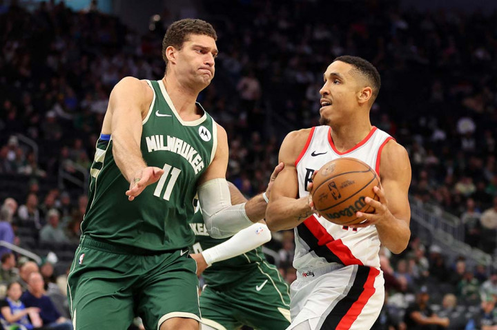 Blazers, yang sedang membangun kembali tim setelah kepergian Lillard, telah kalah sembilan kali dari 10 pertandingan terakhir mereka.