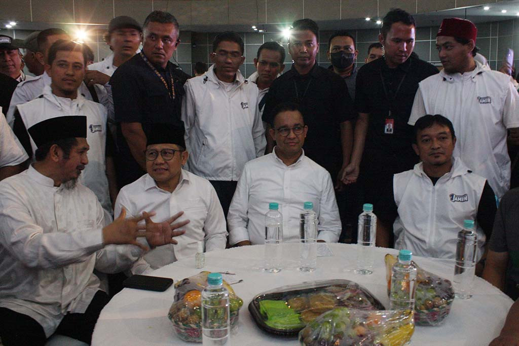 Calon Presiden (Capres) Nomor Urut 1, Anies Baswedan meminta Kongres Pemuda Perubahan yang telah mendeklarasikan dukungan terhadap dirinya untuk menjangkau lebih banyak lagi anak muda di se-Indonesia.