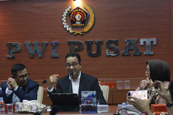 Capres nomor urut 1 Anies Baswedan menilai pembangunan Ibu Kota Nusantara (IKN) tidak mendesak untuk dikerjakan, meskipun sudah terbentuk Undang-Undang Nomor 3 Tahun 2022 tentang Ibu Kota Negara.