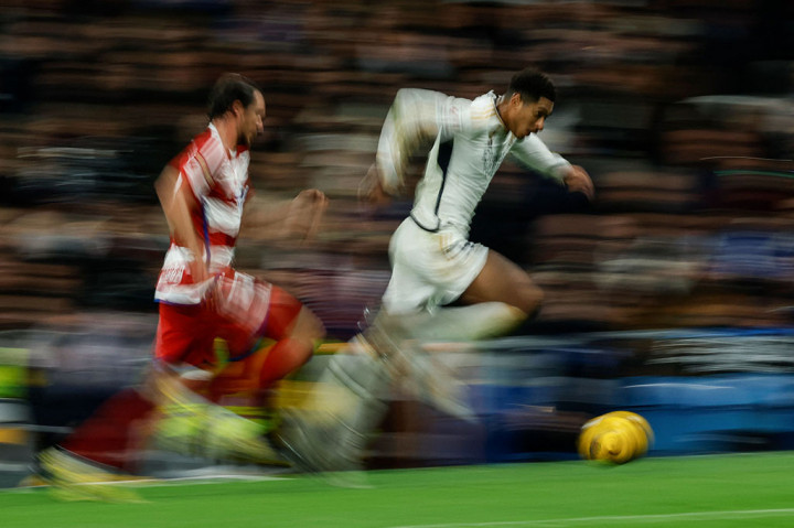 Rodrygo kembali memperlihatkan performa gemilangnya untuk membantu Real Madrid menang 2-0 atas Granada di Stadion Santiago Bernabeu, Madrid, pada Sabtu setempat atau Minggu, 3 Desember 2023 dini hari WIB, dan merebut kembali puncak klasemen Liga Spanyol.