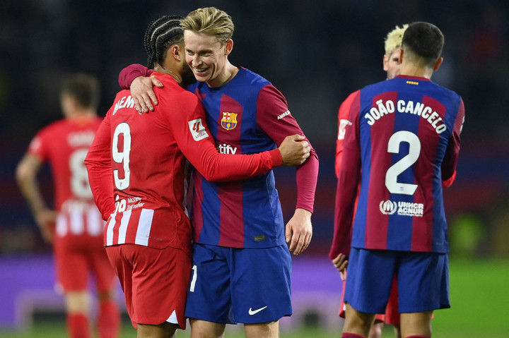 Atleti terus berusaha mencari gol balasan sepanjang sisa waktu yang ada. Tapi buruknya penyelesaian akhir dan pertahanan disiplin Barca membuat skor 1-0 bertahan hingga wasit meniup peluit panjang.