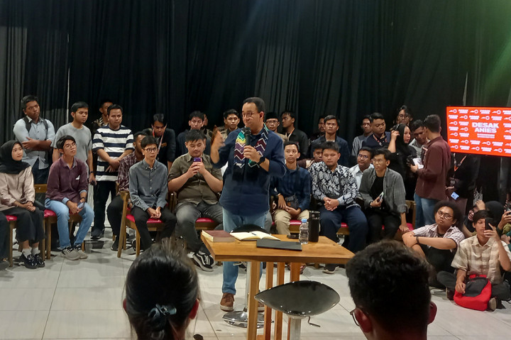 Salah satu yang disoroti Anies adalah kondisi kerusakan ekologis, deforestasi, ekonomi hijau hingga perlibatan masyarakat dalam pembangunan. 