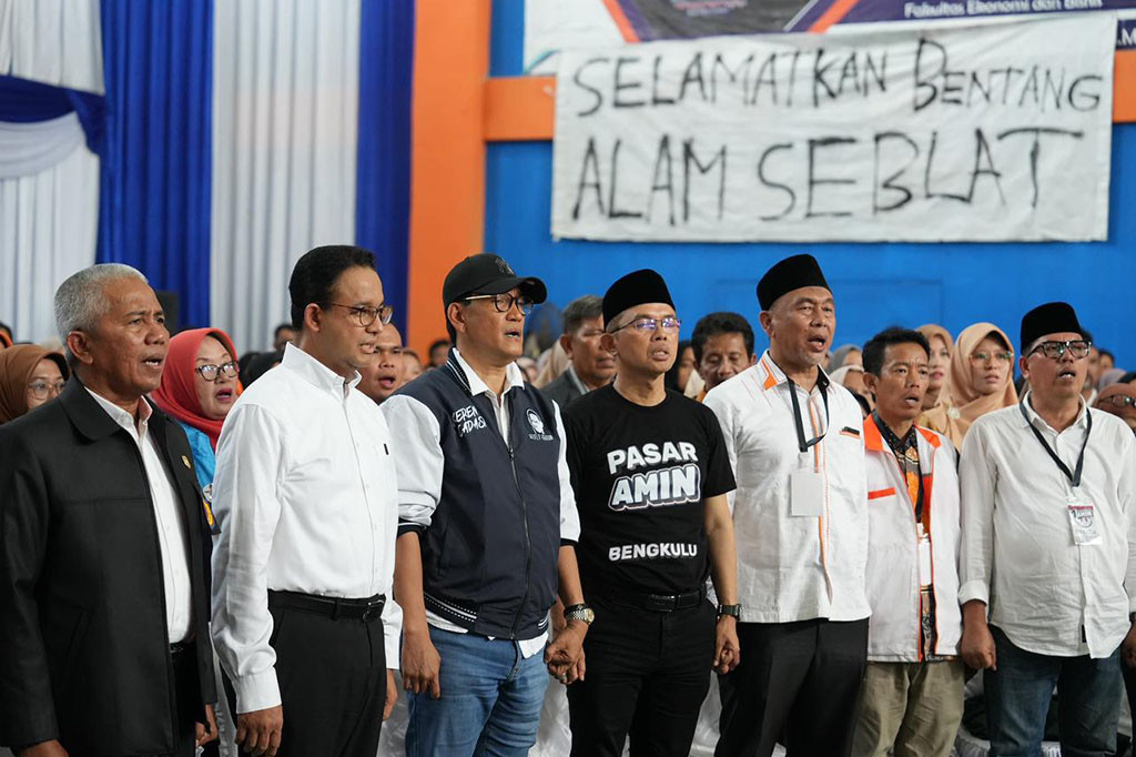 Calon presiden (capres) nomor urut 1 Anies Baswedan menilai pendidikan sebagai investasi yang memberi dampak di masa depan. Hal tersebut ditekankan Anies saat berdialog dengan mahasiswa Universitas Hazairin, Bengkulu.