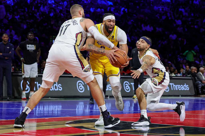 Anthony Davis mencatat double-double dengan 16 poin dan 15 rebound, Taurean Prince 15 poin, D'Angelo Russell 14 poin, dan Rui Hachimura 12 poin.