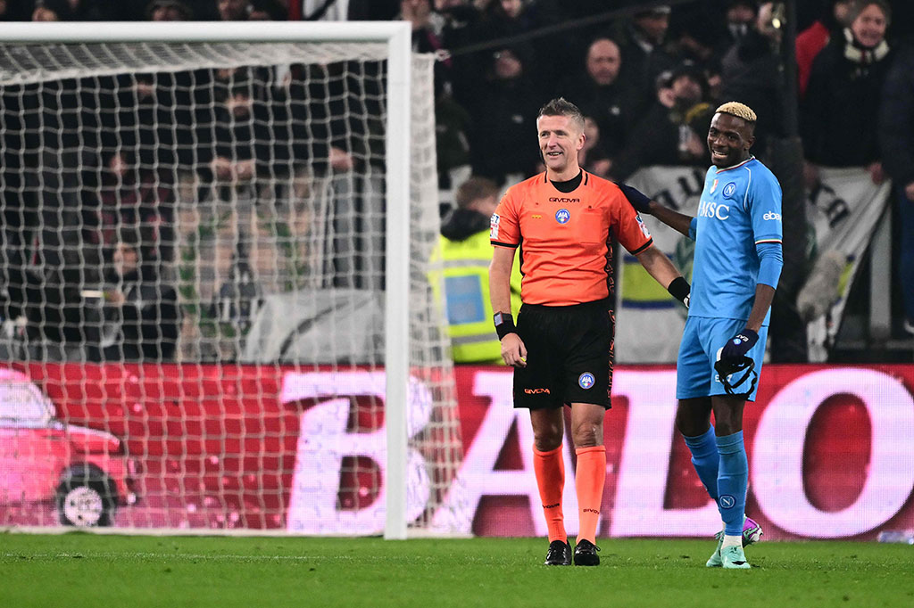 Osimhen sempat mencetak gol penyama kedudukan untuk Napoli pada menit ke-71. Tetapi gol itu tidak disahkan wasit karena offside. Skor 1-0 untuk kemenangan Juventus bertahan hingga laga usai.