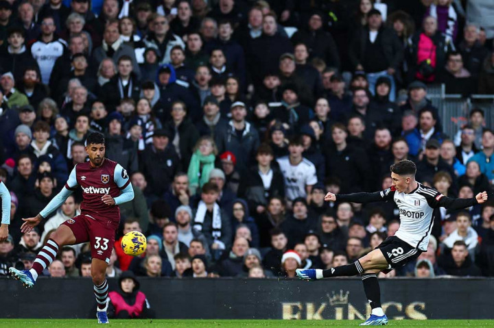 Harry Wilson mengukir namanya di papan skor pada menit ke-60 melalui sepakan melengkung dari luar kotak penalti ke sudut atas gawang West Ham. 
